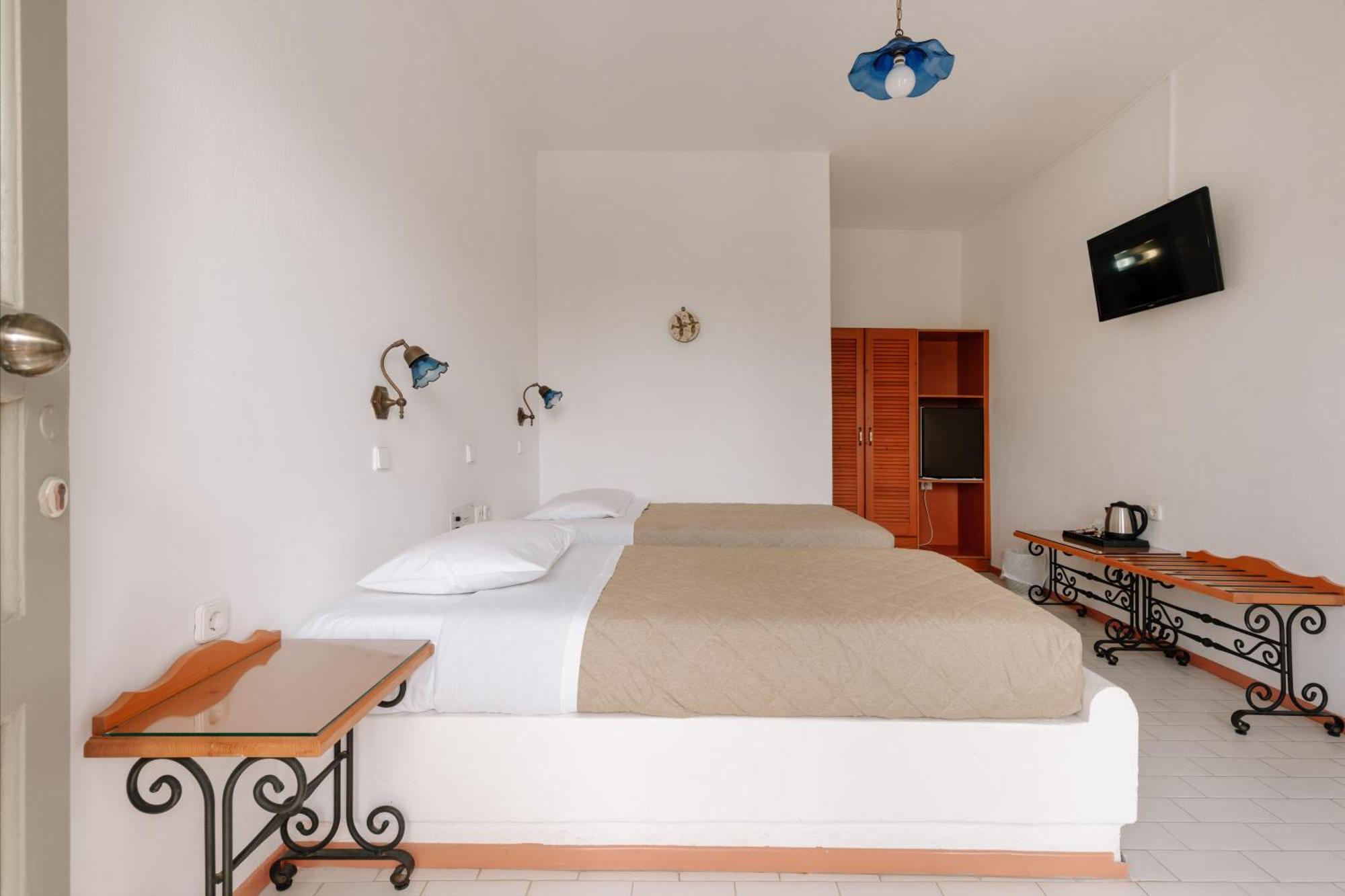 Pnoi Hotel Logaras Værelse billede